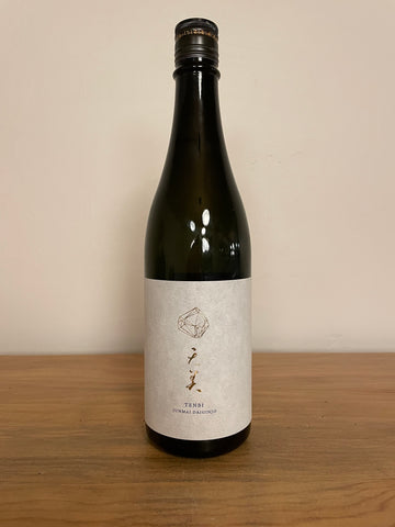 Tenbi Junmai Daingino Sake